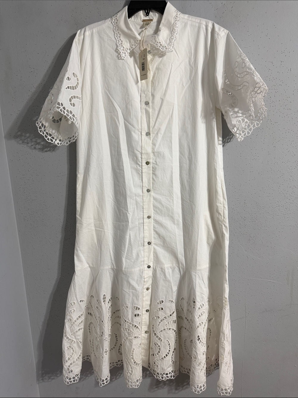 NWT Magaschoni White Eyelet Button-Front Maxin Pure White Dress